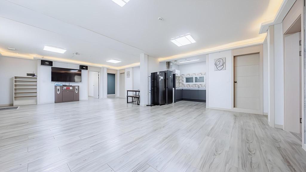 그리고펜션 / and house
