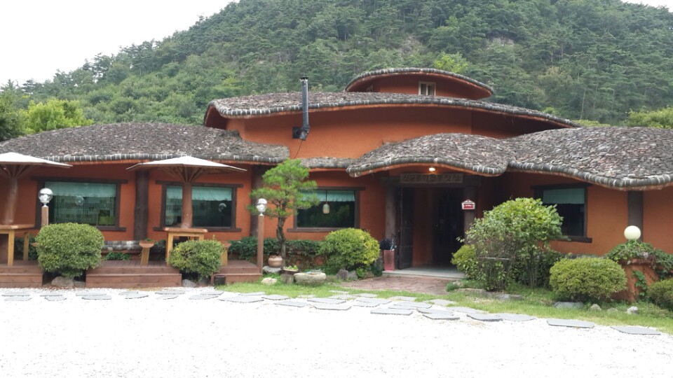 산모롱이민박
